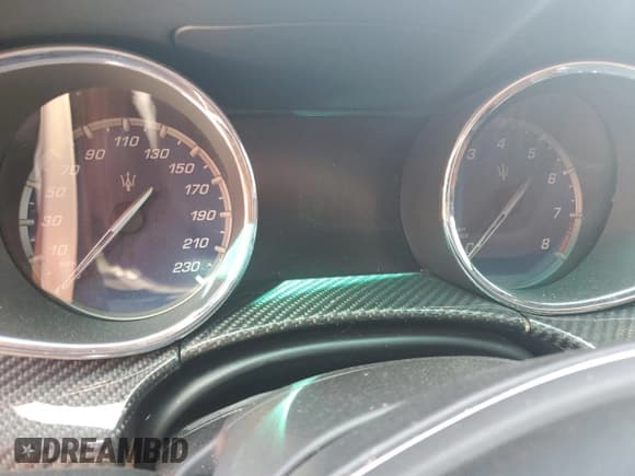 ✅ 2015 Maserati Quattroporte GTS • VIN: ZAM56PPA4F1153636 • Lot: 63486485. Wystawiony na Copart z przebiegiem Nie podano. Bezpłatny archiwum sprzedaży aukcyjnych z USA i szczegółowy raport historii pojazdu na DreamBid. Zdjęcie 9.