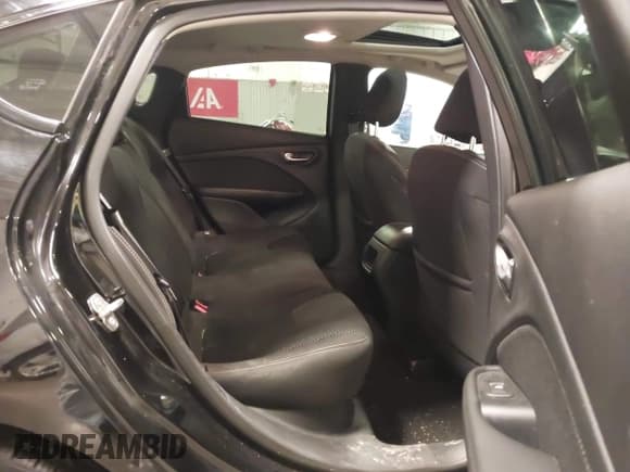 ✅ 2014 Dodge Dart SXT • VIN: 1C3CDFBB2ED743797 • Lot: 43019066. Wystawiony na IAAI z przebiegiem 88 673 mil. Bezpłatny archiwum sprzedaży aukcyjnych z USA i szczegółowy raport historii pojazdu na DreamBid. Zdjęcie 8.