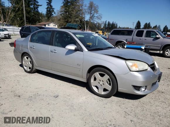 2006 Chevrolet Malibu SS z VIN 1G1ZW53186F178860, wystawiony jako Copart lot #53158215 z przebiegiem 177 893 mil mil oraz Szkoda całkowita • Salvage title. Historia ofert i sprzedaży dostępna na DreamBid. Obrazek 4.