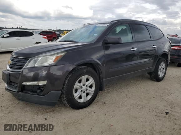 ✅ 2017 Chevrolet Traverse LS • VIN: 1GNKRFKD1HJ260339 • Lot: 70948874. Wystawiony na Copart z przebiegiem 187 263 mil. Bezpłatny archiwum sprzedaży aukcyjnych z USA i szczegółowy raport historii pojazdu na DreamBid. Zdjęcie 1.