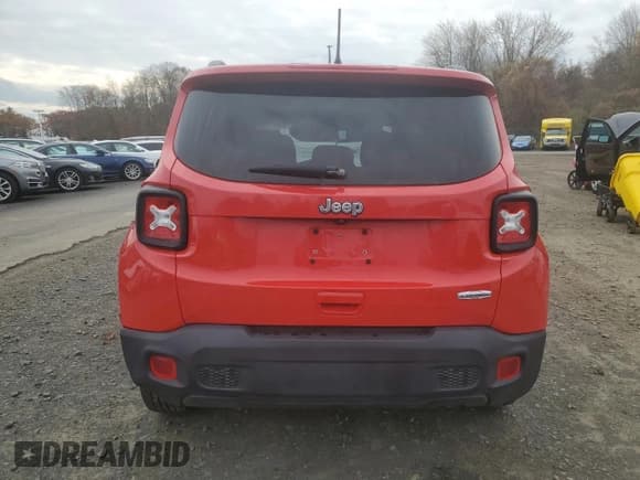 ✅ 2019 Jeep Renegade Latitude • VIN: ZACNJABB1KPK00418 • Lot: 90687485. Wystawiony na Copart z przebiegiem 45 312 mil. Bezpłatny archiwum sprzedaży aukcyjnych z USA i szczegółowy raport historii pojazdu na DreamBid. Zdjęcie 6.