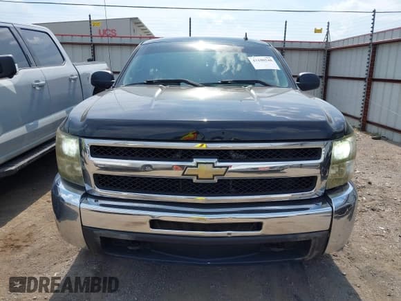 ✅ 2013 Chevrolet Silverado 1500 LT • VIN: 3GCPCSE06DG213630 • Lot: 43180548. Listed on IAAI with 167,431 mi. Free auction sales archive from the USA and detailed vehicle history report at DreamBid. Image 12.