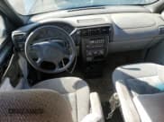 ✅ 2004 Pontiac Montana 1SA • VIN: 1GMDX03E64D262569 • Lot: 51320305. Wystawiony na Copart z przebiegiem Nie podano. Bezpłatny archiwum sprzedaży aukcyjnych z USA i szczegółowy raport historii pojazdu na DreamBid. Zdjęcie 8.