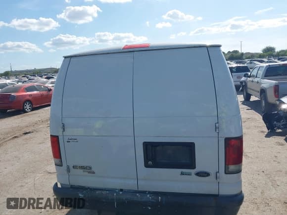 ✅ 2013 Ford Econoline Cargo Commercial • VIN: 1FTNE1EW1DDB34038 • Lot: 42785150. Listed on IAAI with 306,839 mi. Free auction sales archive from the USA and detailed vehicle history report at DreamBid. Image 16.