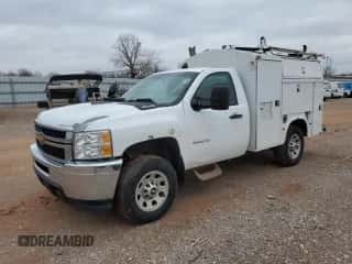 2012 Chevrolet Silverado 3500HD Work Truck с VIN 1GB3CZCG3CF196345, выставлен на аукционе Copart как лот 88153995 с пробегом 206 153 миль миль и Чистый • Clean title. История ставок и продаж доступна на DreamBid. Изображение 1.