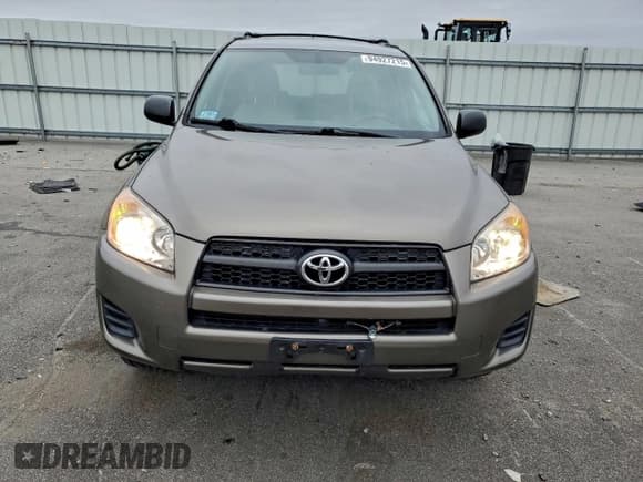 ✅ 2011 Toyota RAV4 • VIN: 2T3BF4DVXBW137806 • Lot: 94927215. Listed on Copart with 105,024 mi. Free auction sales archive from the USA and detailed vehicle history report at DreamBid. Image 5.
