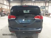 ✅ 2020 Chrysler Pacifica Launch Edition • VIN: 2C4RC3BG3LR267878 • Lot: 42281721. Listed on IAAI with 65,219 mi. Free auction sales archive from the USA and detailed vehicle history report at DreamBid. Image 17.