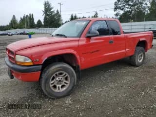 ✅ 1998 Dodge Dakota SLT • VIN: 1B7GG22Y8WS558264 • Lot: 67648335. Wystawiony na Copart z przebiegiem 144 617 mil. Bezpłatny archiwum sprzedaży aukcyjnych z USA i szczegółowy raport historii pojazdu na DreamBid. Zdjęcie 1.