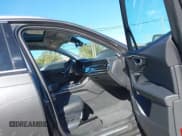 ✅ 2023 Audi Q7 Premium • VIN: WA1AXBF75PD016062 • Лот: 43460658. Опубликован ранее на IAAI с пробегом 57 753 миль. Бесплатный доступ к архиву аукционных продаж из США и подробный отчёт об истории автомобиля на DreamBid. Изображение 5.