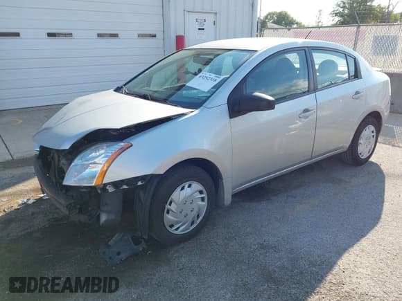 ✅ 2012 Nissan Sentra 2.0 • VIN: 3N1AB6AP6CL651883 • Lot: 43252318. Wystawiony na IAAI z przebiegiem 109 716 mil. Bezpłatny archiwum sprzedaży aukcyjnych z USA i szczegółowy raport historii pojazdu na DreamBid. Zdjęcie 2.