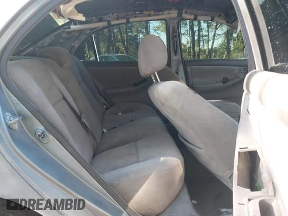 ✅ 2006 Toyota Corolla CE • VIN: 2T1BR30EX6C663568 • Lot: 42729035. Listed on IAAI with 238,272 mi. Free auction sales archive from the USA and detailed vehicle history report at DreamBid. Image 8.