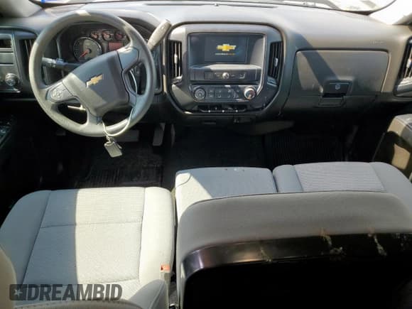 ✅ 2017 Chevrolet Silverado 1500 Custom • VIN: 1GCRCPEHXHZ386598 • Lot: 81961605. Wystawiony na Copart z przebiegiem 117 698 mil. Bezpłatny archiwum sprzedaży aukcyjnych z USA i szczegółowy raport historii pojazdu na DreamBid. Zdjęcie 8.