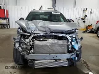 ✅ 2025 Chevrolet Equinox AWD RS • VIN: 3GNAXTEG1SL116814 • Lot: 70543315. Wystawiony na Copart z przebiegiem 18 484 mil. Bezpłatny archiwum sprzedaży aukcyjnych z USA i szczegółowy raport historii pojazdu na DreamBid. Zdjęcie 5.