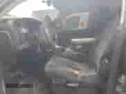 2005 Dodge 3500 SLT z VIN 3D7MS48C85G847049, wystawiony jako Copart lot #86291085 z przebiegiem 512 371 mil mil oraz Szkoda całkowita • Salvage title. Historia ofert i sprzedaży dostępna na DreamBid. Obrazek 7.