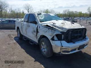 2017 Ram 1500 Big Horn с VIN 1C6RR7GT3HS526846, выставлен на аукционе IAAI как лот 42109204 с пробегом 83 897 миль миль и . История ставок и продаж доступна на DreamBid. Изображение 1.