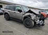 ✅ 2024 Toyota Land Cruiser • VIN: JTEABFAJ2R5001316 • Лот: 69860325. Опубликован ранее на Copart с пробегом 12 792 миль. Бесплатный доступ к архиву аукционных продаж из США и подробный отчёт об истории автомобиля на DreamBid. Изображение 4.