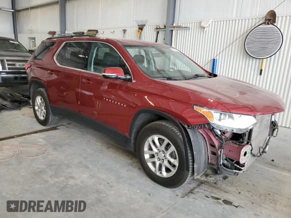 ✅ 2019 Chevrolet Traverse LT Cloth • VIN: 1GNEVGKW0KJ196379 • Lot: 70103525. Wystawiony na Copart z przebiegiem 80 339 mil. Bezpłatny archiwum sprzedaży aukcyjnych z USA i szczegółowy raport historii pojazdu na DreamBid. Zdjęcie 4.