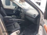 ✅ 2009 Mercedes-Benz GL 550 • VIN: 4JGBF86E39A485634 • Lot: 42935630. Wystawiony na IAAI z przebiegiem 152 035 mil. Bezpłatny archiwum sprzedaży aukcyjnych z USA i szczegółowy raport historii pojazdu na DreamBid. Zdjęcie 5.