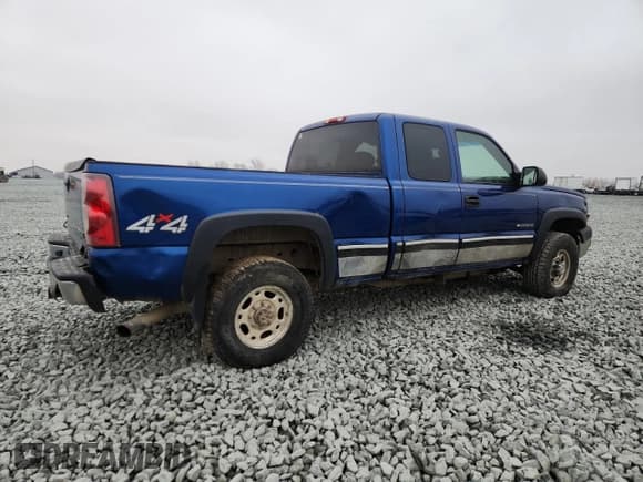 ✅ 2003 Chevrolet Silverado 2500HD LS • VIN: 1GCHK29U13E265418 • Lot: 92708415. Wystawiony na Copart z przebiegiem 211 182 mil. Bezpłatny archiwum sprzedaży aukcyjnych z USA i szczegółowy raport historii pojazdu na DreamBid. Zdjęcie 3.
