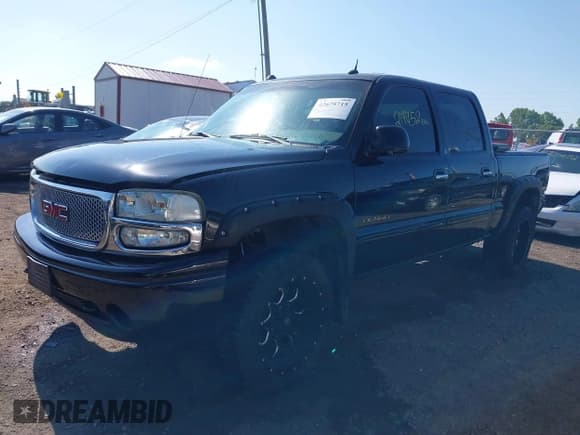 ✅ 2005 GMC Sierra Denali • VIN: 2GTEK63N051341727 • Lot: 42675715. Wystawiony na IAAI z przebiegiem 214 452 mil. Bezpłatny archiwum sprzedaży aukcyjnych z USA i szczegółowy raport historii pojazdu na DreamBid. Zdjęcie 2.