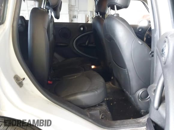 ✅ 2012 MINI Countryman S • VIN: WMWZC5C59CWL61602 • Лот: 43081917. Опубликован ранее на IAAI с пробегом 138 554 миль. Бесплатный доступ к архиву аукционных продаж из США и подробный отчёт об истории автомобиля на DreamBid. Изображение 8.