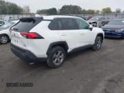 ✅ 2022 Toyota RAV4 Hybrid XLE • VIN: 4T3RWRFV1NU078223 • Lot: 43815667. Wystawiony na IAAI z przebiegiem 75 648 mil. Bezpłatny archiwum sprzedaży aukcyjnych z USA i szczegółowy raport historii pojazdu na DreamBid. Zdjęcie 4.