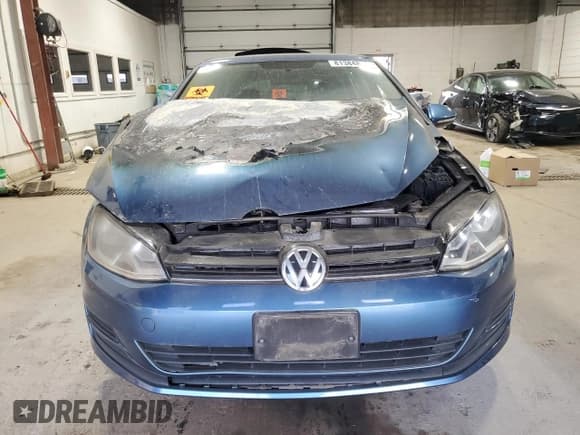 ✅ 2016 Volkswagen Golf TSI S • VIN: 3VW217AU9GM026746 • Lot: 81384815. Wystawiony na Copart z przebiegiem Nie podano. Bezpłatny archiwum sprzedaży aukcyjnych z USA i szczegółowy raport historii pojazdu na DreamBid. Zdjęcie 5.