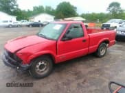 ✅ 1998 Chevrolet S-10 • VIN: 1GCCS14X7WK207793 • Lot: 42082374. Wystawiony na IAAI z przebiegiem 163 949 mil. Bezpłatny archiwum sprzedaży aukcyjnych z USA i szczegółowy raport historii pojazdu na DreamBid. Zdjęcie 17.