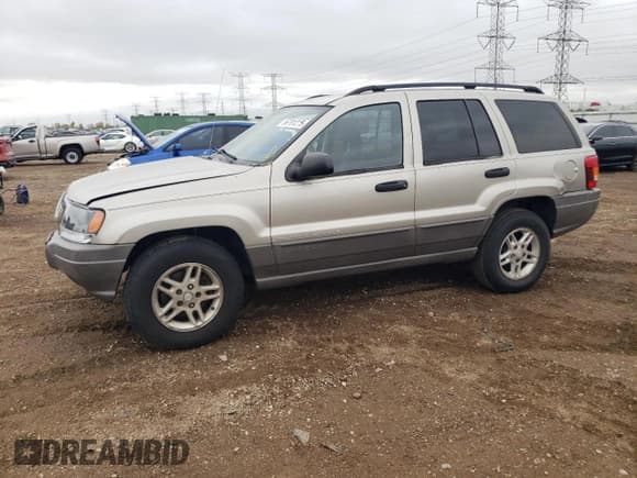 ✅ 2003 Jeep Grand Cherokee Laredo • VIN: 1J4GW48S83C600188 • Lot: 86791215. Listed on Copart with 171,990 mi. Free auction sales archive from the USA and detailed vehicle history report at DreamBid. Image 1.