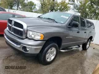 2005 Dodge 1500 SLT z VIN 1D7HU18D35S351961, wystawiony jako Copart lot #70874224 z przebiegiem 268 286 mil mil oraz Szkoda całkowita • Salvage title. Historia ofert i sprzedaży dostępna na DreamBid. Obrazek 1.