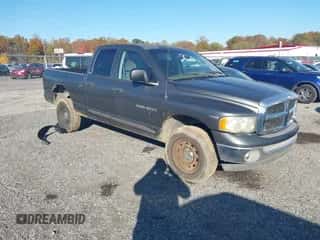 2002 Dodge 1500 z VIN 3D7HU18N52G167097, wystawiony jako IAAI lot #43551064 z przebiegiem Nie podano mil oraz . Historia ofert i sprzedaży dostępna na DreamBid. Obrazek 1.