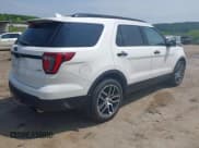 ✅ 2017 Ford Explorer Sport • VIN: 1FM5K8GTXHGA15263 • Lot: 42497715. Wystawiony na IAAI z przebiegiem 201 322 mil. Bezpłatny archiwum sprzedaży aukcyjnych z USA i szczegółowy raport historii pojazdu na DreamBid. Zdjęcie 4.