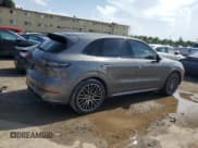 ✅ 2021 Porsche Cayenne GTS • VIN: WP1AG2AY4MDA33340 • Lot: 63009243. Wystawiony na Copart z przebiegiem 54 746 mil. Bezpłatny archiwum sprzedaży aukcyjnych z USA i szczegółowy raport historii pojazdu na DreamBid. Zdjęcie 3.