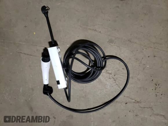 2024 Chevrolet Blazer EV eAWD RS z VIN 3GNKDCRJ8RS249637, wystawiony jako Copart lot #90114705 z przebiegiem 18 802 mil mil oraz Czysty tytuł • Clean title. Historia ofert i sprzedaży dostępna na DreamBid. Obrazek 13.