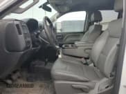 ✅ 2019 GMC Sierra 2500HD • VIN: 2GT22NEG1K1209101 • Лот: 80269424. Опубликован ранее на Copart с пробегом 130 587 миль. Бесплатный доступ к архиву аукционных продаж из США и подробный отчёт об истории автомобиля на DreamBid. Изображение 7.