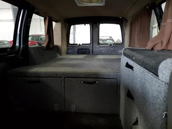 ✅ 2009 GMC Savana • VIN: 1GKFH154591116861 • Lot: 66308684. Wystawiony na Copart z przebiegiem 163 156 mil. Bezpłatny archiwum sprzedaży aukcyjnych z USA i szczegółowy raport historii pojazdu na DreamBid. Zdjęcie 10.