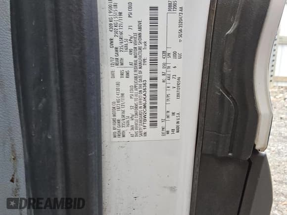 ✅ 2018 Ford Transit • VIN: 1FTBW2CM6JKA36363 • Лот: 74249814. Опубликован ранее на Copart с пробегом 151 390 миль. Бесплатный доступ к архиву аукционных продаж из США и подробный отчёт об истории автомобиля на DreamBid. Изображение 13.