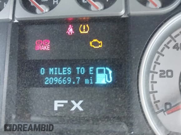 ✅ 2010 Ford F-150 XL • VIN: 1FTEW1C89AKE45578 • Lot: 42529317. Listed on IAAI with 209,669 mi. Free auction sales archive from the USA and detailed vehicle history report at DreamBid. Image 15.