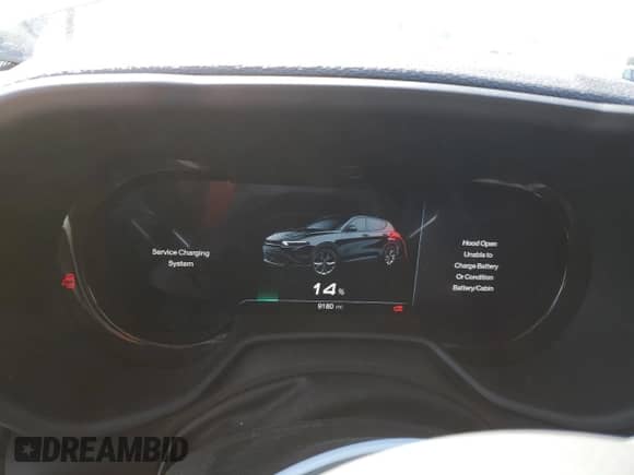 2024 Dodge Hornet R/T z VIN ZACPDFCW3R3A25155, wystawiony jako Copart lot #55942905 z przebiegiem 9 180 mil mil oraz Szkoda całkowita • Salvage title. Historia ofert i sprzedaży dostępna na DreamBid. Obrazek 9.