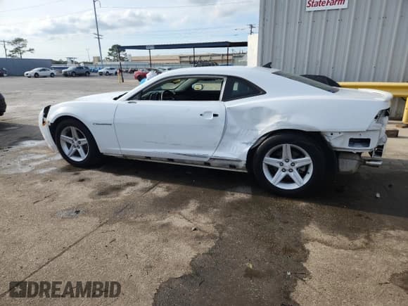 ✅ 2012 Chevrolet Camaro 1LT • VIN: 2G1FB1E34C9126202 • Lot: 93415115. Listed on Copart with 61,554 mi. Free auction sales archive from the USA and detailed vehicle history report at DreamBid. Image 2.