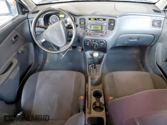 ✅ 2009 Kia Rio LX • VIN: KNADE223696505120 • Lot: 70372305. Listed on Copart with 192,852 mi. Free auction sales archive from the USA and detailed vehicle history report at DreamBid. Image 8.