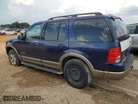 ✅ 2004 Ford Explorer Eddie Bauer • VIN: 1FMZU64W34UB97477 • Lot: 67610844. Wystawiony na Copart z przebiegiem 321 614 mil. Bezpłatny archiwum sprzedaży aukcyjnych z USA i szczegółowy raport historii pojazdu na DreamBid. Zdjęcie 2.