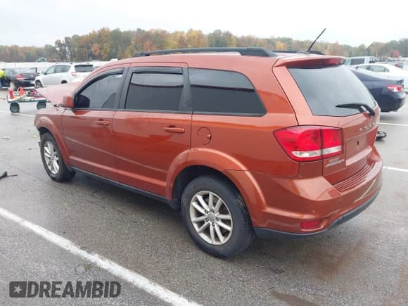 ✅ 2014 Dodge Journey SXT • VIN: 3C4PDCBB1ET198584 • Lot: 43574136. Wystawiony na IAAI z przebiegiem Nie podano. Bezpłatny archiwum sprzedaży aukcyjnych z USA i szczegółowy raport historii pojazdu na DreamBid. Zdjęcie 3.