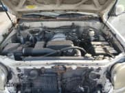 ✅ 2002 Toyota Sequoia SR5 • VIN: 5TDBT44A92S096317 • Lot: 87093565. Listed on Copart with Not provided. Free auction sales archive from the USA and detailed vehicle history report at DreamBid. Image 12.