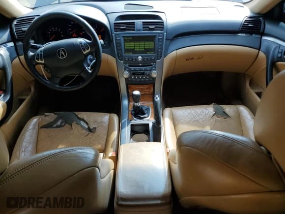 ✅ 2004 Acura TL • VIN: 19UUA655X4A071133 • Лот: 85474515. Опубликован ранее на Copart с пробегом 224 572 миль. Бесплатный доступ к архиву аукционных продаж из США и подробный отчёт об истории автомобиля на DreamBid. Изображение 8.