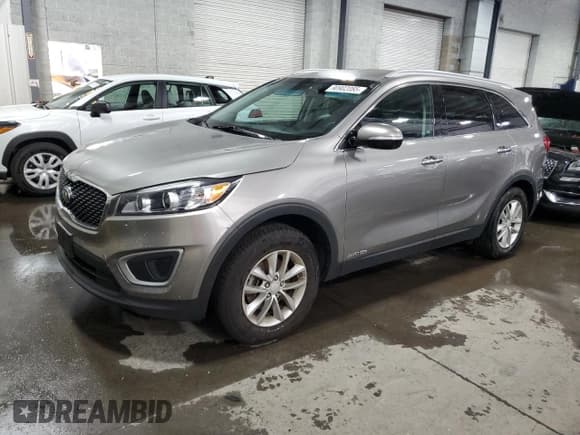 ✅ 2016 Kia Sorento LX • VIN: 5XYPGDA50GG174506 • Лот: 90902085. Опубликован ранее на Copart с пробегом 119 800 миль. Бесплатный доступ к архиву аукционных продаж из США и подробный отчёт об истории автомобиля на DreamBid. Изображение 1.