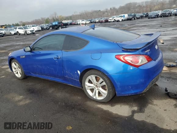 ✅ 2010 Hyundai Genesis Coupe • VIN: KMHHT6KD6AU013984 • Lot: 51620285. Wystawiony na Copart z przebiegiem 176 355 mil. Bezpłatny archiwum sprzedaży aukcyjnych z USA i szczegółowy raport historii pojazdu na DreamBid. Zdjęcie 2.