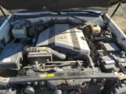 ✅ 2002 Lexus LX 470 • VIN: JTJHT00W123521886 • Лот: 49223485. Опубликован ранее на Copart с пробегом 190 398 миль. Бесплатный доступ к архиву аукционных продаж из США и подробный отчёт об истории автомобиля на DreamBid. Изображение 12.