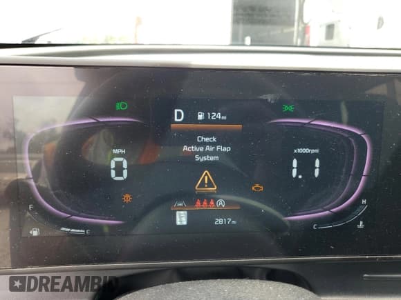 ✅ 2025 Kia Sportage EX • VIN: 5XYK33DF2SG320515 • Lot: 80820135. Listed on Copart with 2,817 mi. Free auction sales archive from the USA and detailed vehicle history report at DreamBid. Image 9.