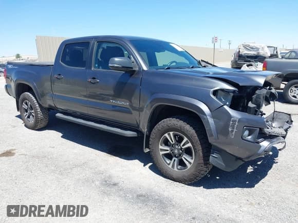 ✅ 2019 Toyota Tacoma SR5 • VIN: 3TMBZ5DN1KM020680 • Lot: 42843034. Wystawiony na IAAI z przebiegiem 68 124 mil. Bezpłatny archiwum sprzedaży aukcyjnych z USA i szczegółowy raport historii pojazdu na DreamBid. Zdjęcie 1.